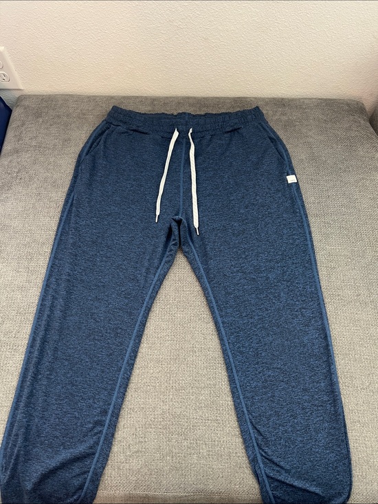 Vuori Pants - Vuori Navy Blue Jogger Track Pants